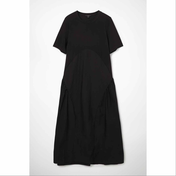 COS Dresses & Skirts - COS Pleated Long T-Shirt Dress Size L Black Lagenlook Casual Pockets Minimalist
